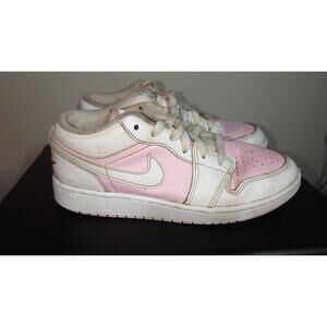 Nike Air Jordan 1 Low Pink White Youth Size 4Y GS Sneakers Basketball Shoes